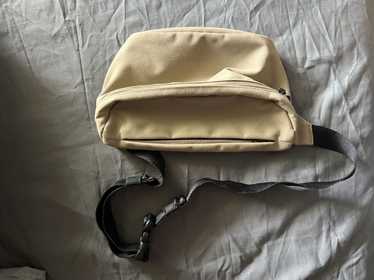 Uniqlo Uniqlo waist bag - image 1