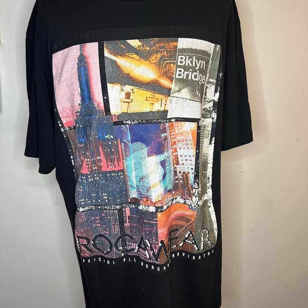 Rocawear Men’s Black City of Brooklyn Graphic Pri… - image 3