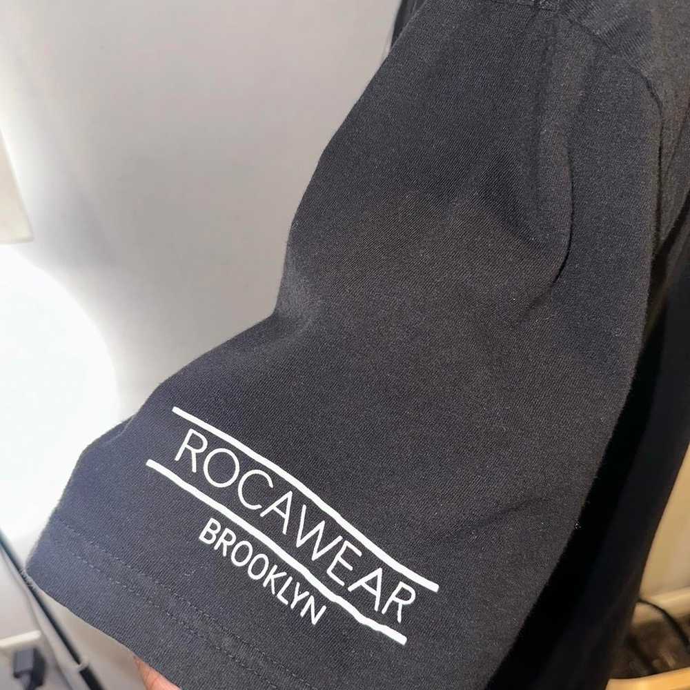 Rocawear Men’s Black City of Brooklyn Graphic Pri… - image 4