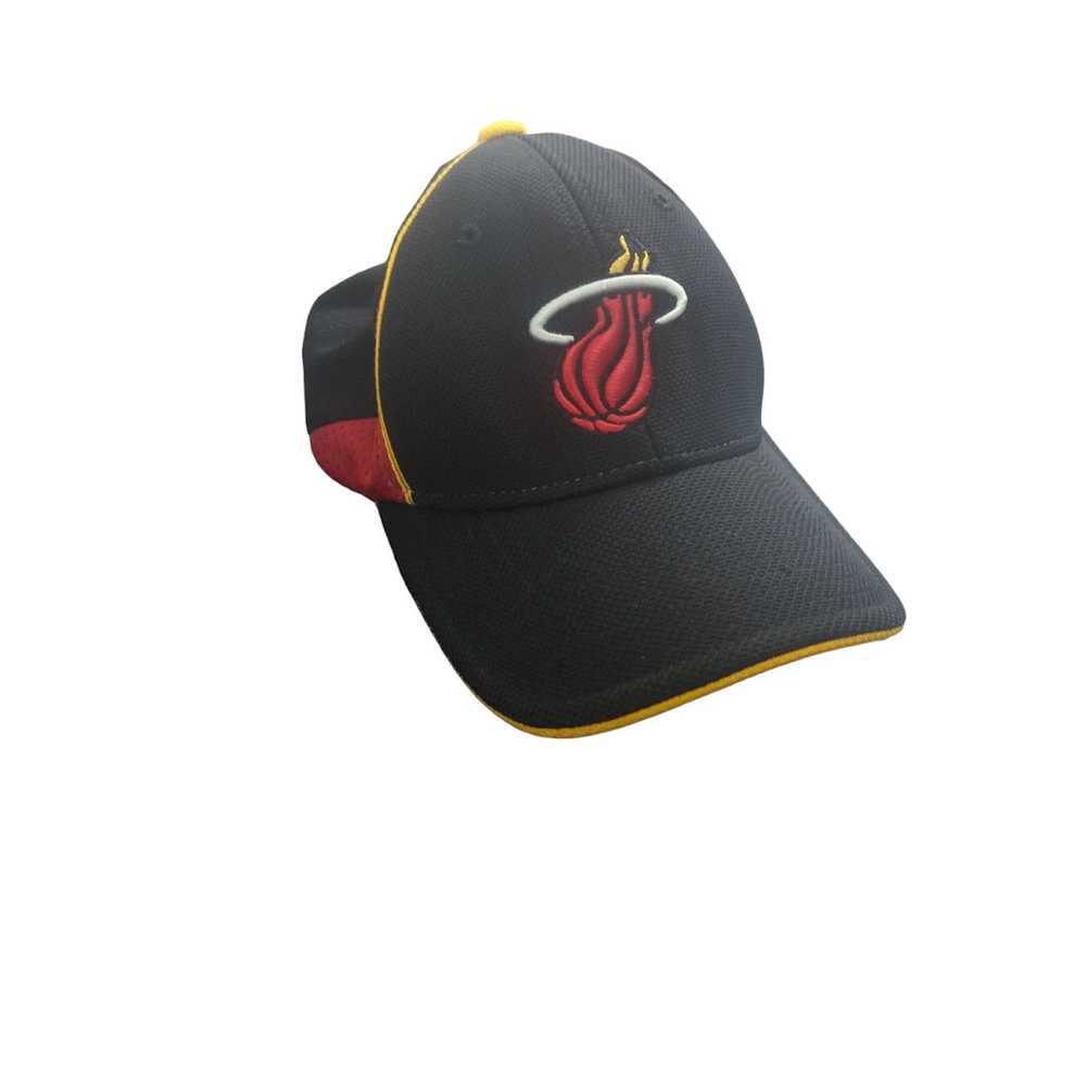 NBA Miami Heat Hat Cap Fitted Reebok One Size Bas… - image 3