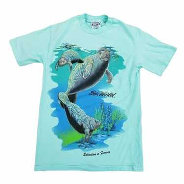 Vintage SeaWorld Sea World Manatee T-Shirt USA Ma… - image 1