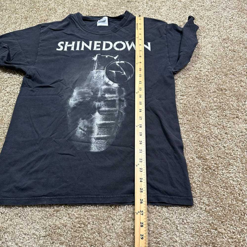 Vintage 00s Shinedown T-shirt Size Medium Rock Ba… - image 6