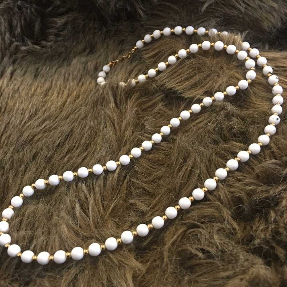 Monet Vintage Monet white glass pearl bead neckla… - image 7