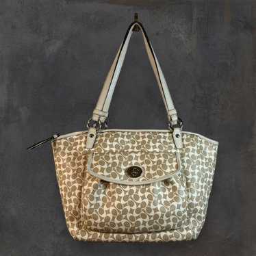 Coach Coach Signature Leah Large Shoulder Tote Ba… - image 1