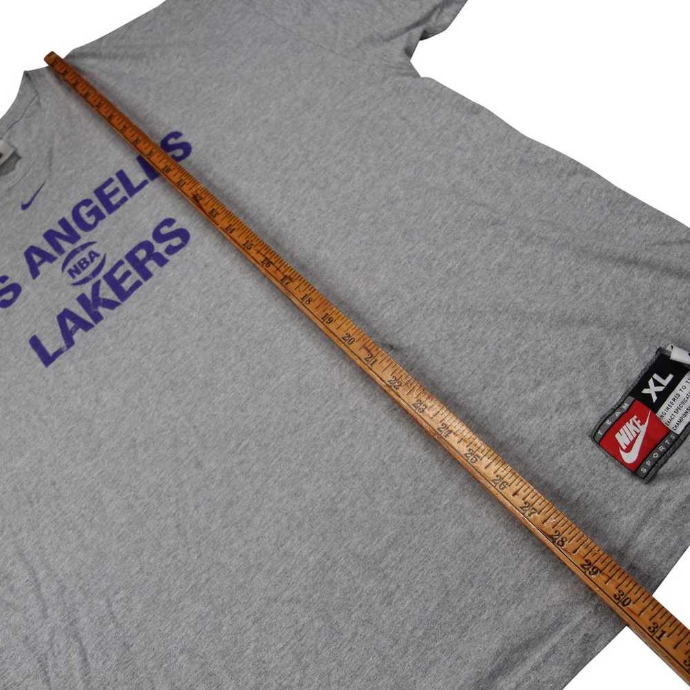 Vintage Y2k Nike Los Angeles Lakers Graphic T Shi… - image 6