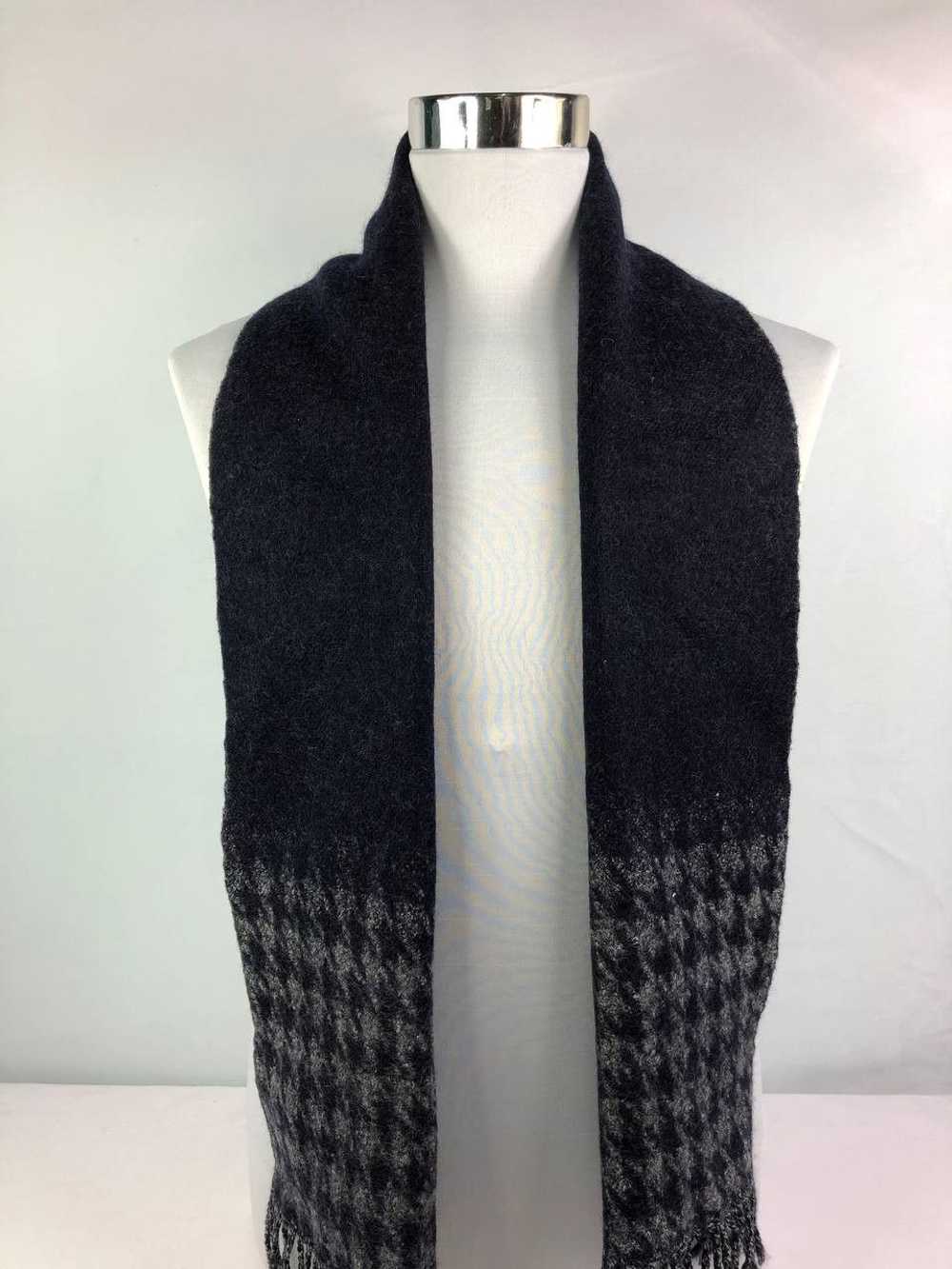 DKNY × Vintage DKNY Scarf / Muffler / Neckwear FS… - image 2