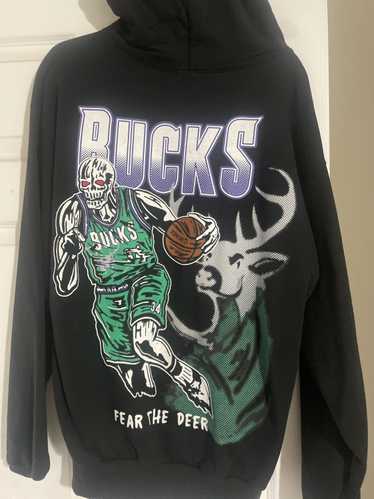 Warren Lotas Warren Lotas Bucks Hoodie