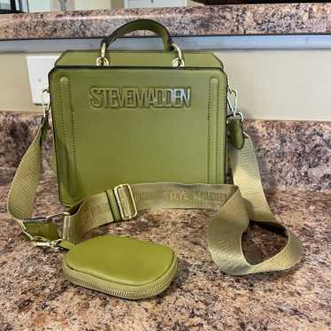 Steve Madden olive green crossbody purse - image 1