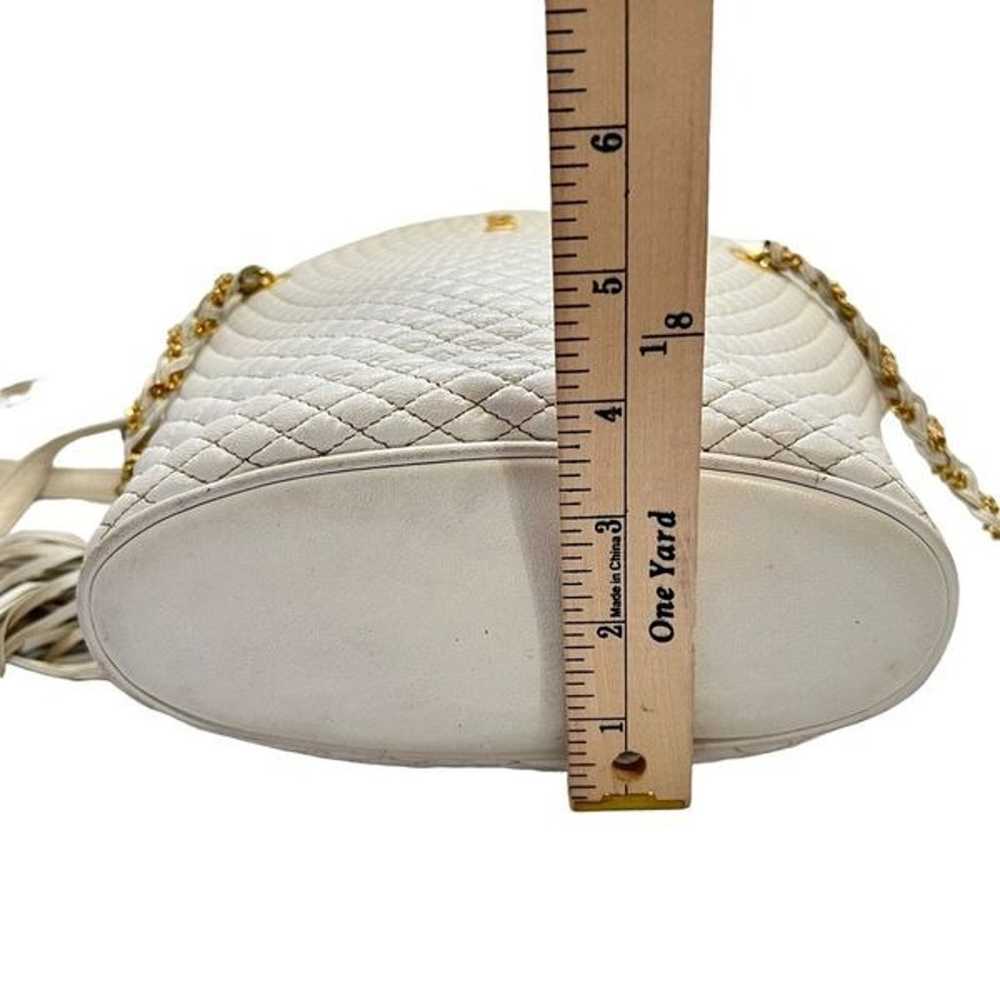 Bally* White Quilted Tassel Pulse Shoulder Bag Au… - image 8
