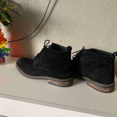 Men dressy shoes - image 1