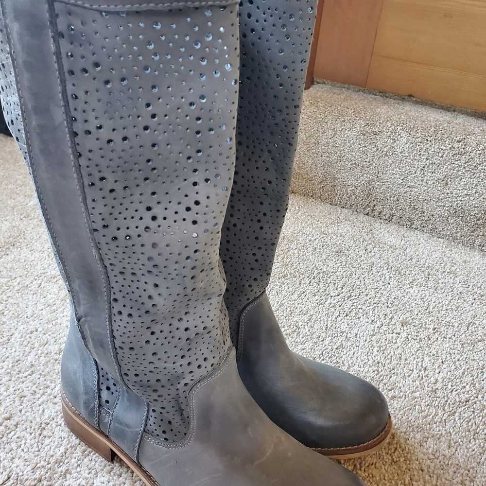 Fatte A Mano Womens Gray Leather Boots. Size 39 - image 4