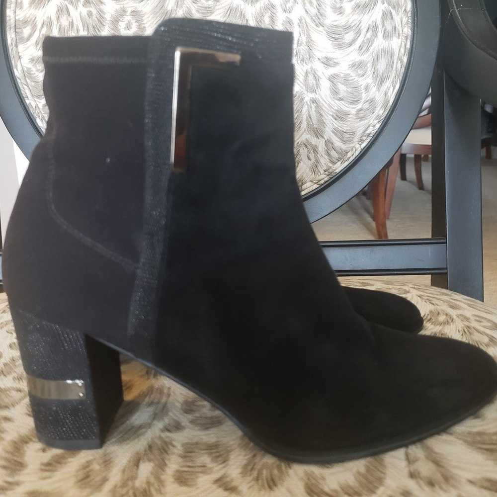 Stuart Weitzman Black Suede leather stretch Ankle… - image 5