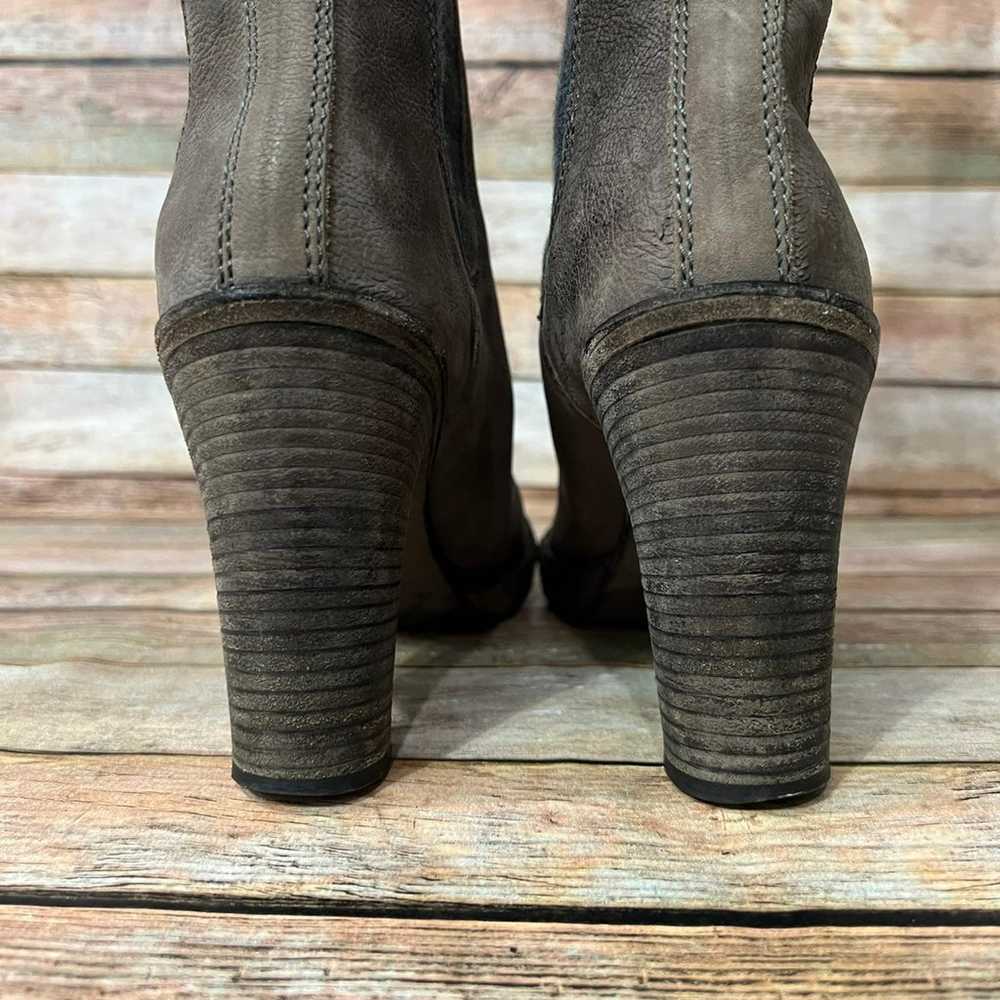 Brunello Cucinelli Grey Grianed Leather Boots - image 7