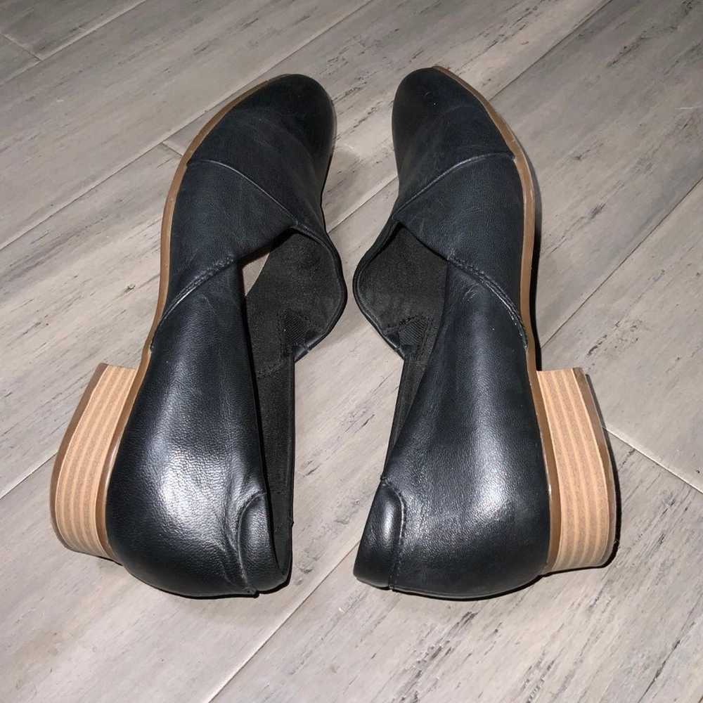 Clarks 8.5 Women's Juliet Palm Loafer Leather Bla… - image 8