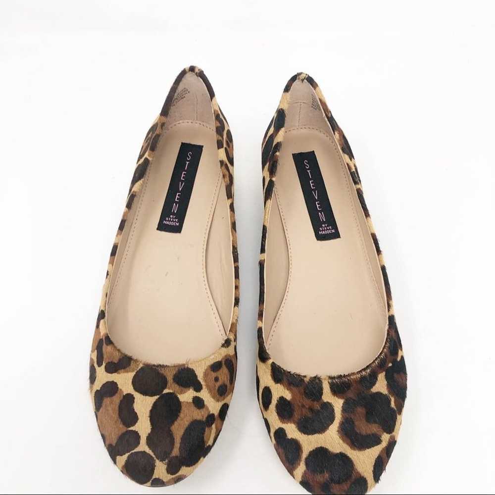 Steve Madden Calf Hair Leopard Flats NEW - image 2