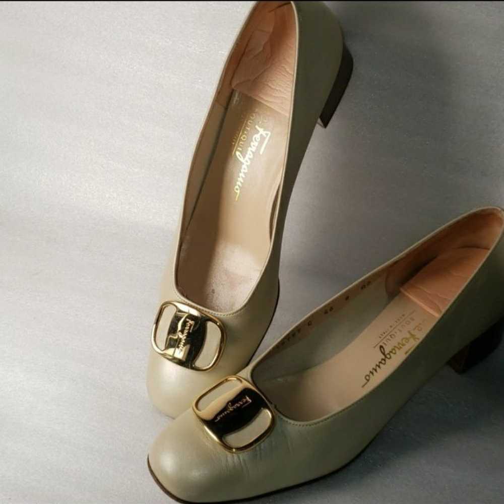 Salvatore Ferragamo shoes - image 4