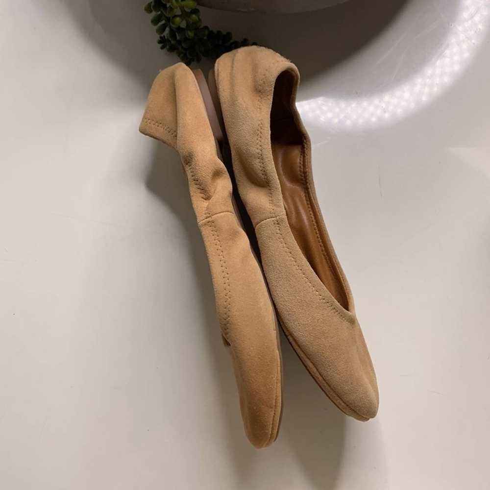 NWOT Lucky Brand Emmie Suede Ballet Flat in tan c… - image 9