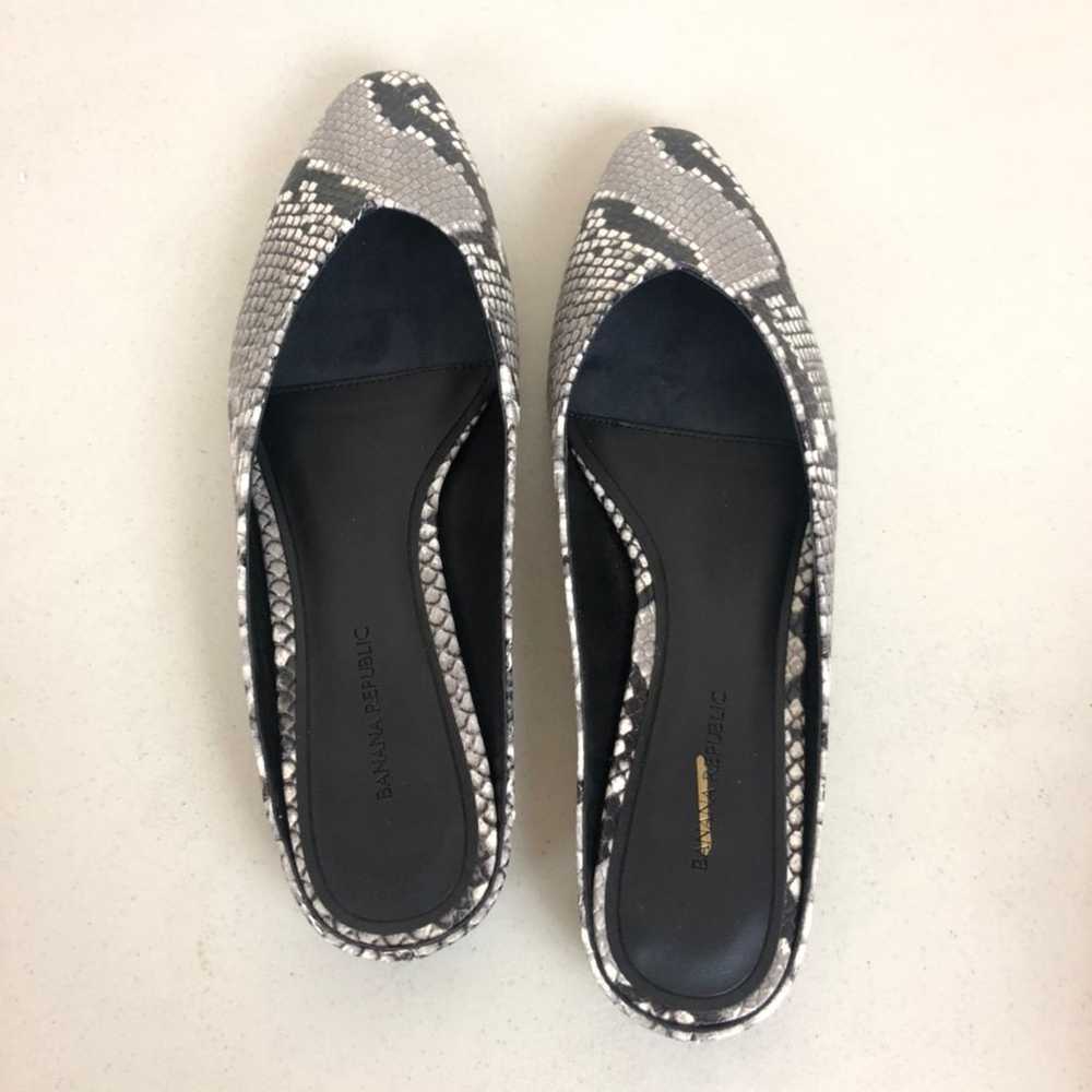 Banana Republic Snake Print Flats Slides - image 2