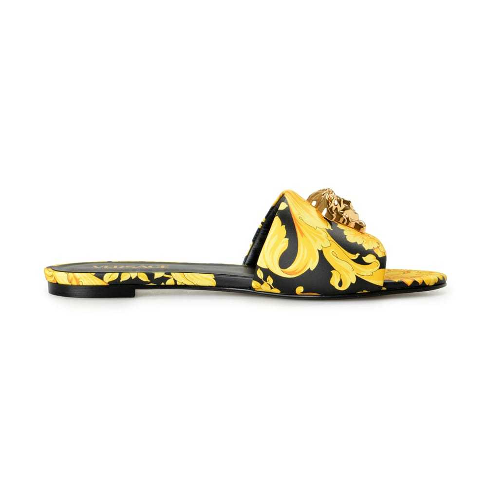 Versace Leather flats - image 5