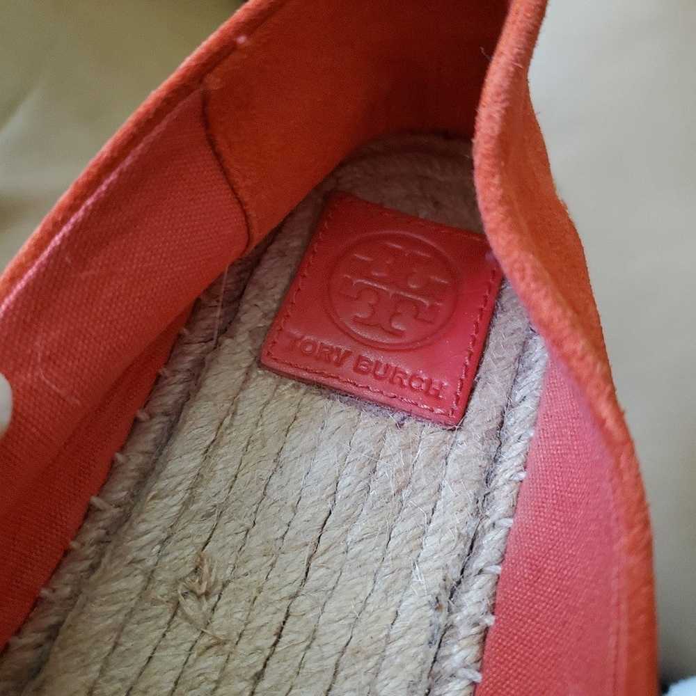 Tory Burch Sydney Red Canyon Suede Espadrilles Fl… - image 3