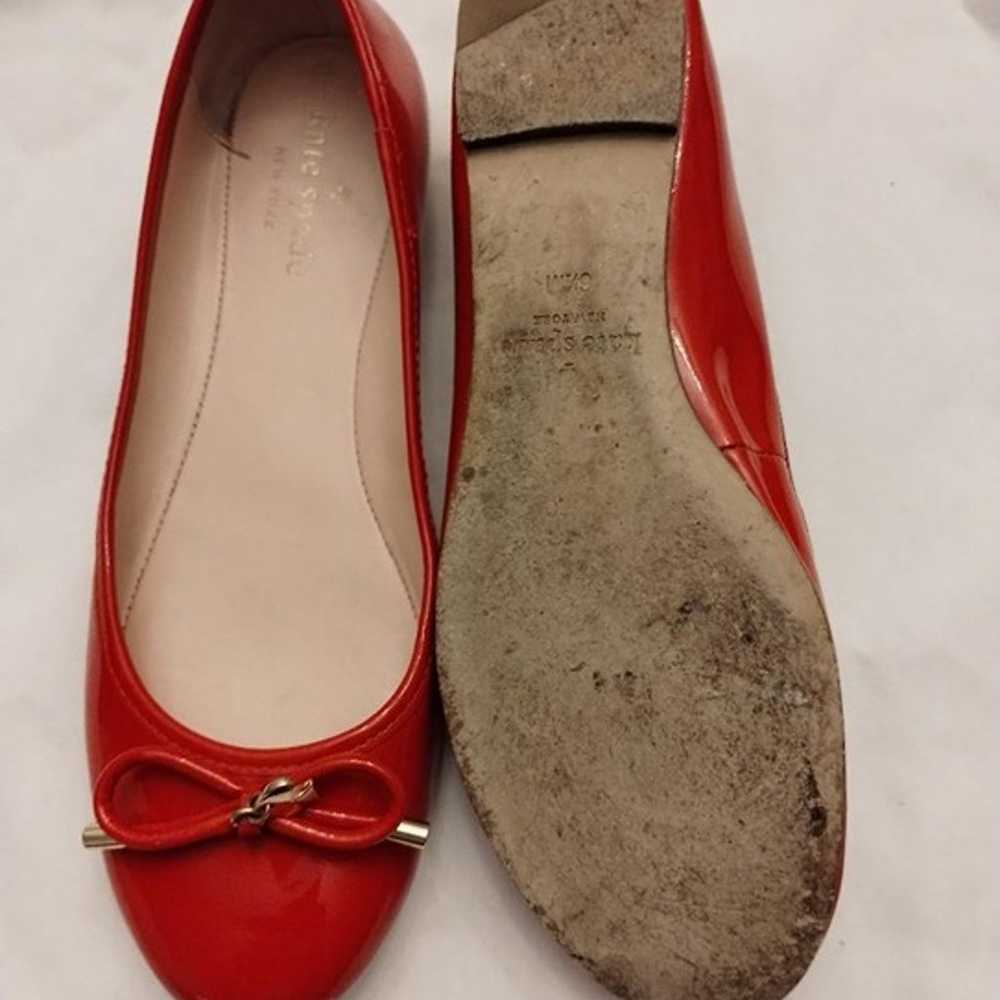 Kate Spade Fed Patent Leather Flats Sz 6.5 - image 3