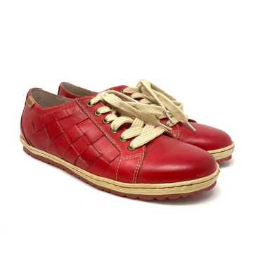 red leather golf shoes
