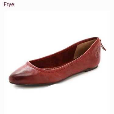 Frye Regina Flats