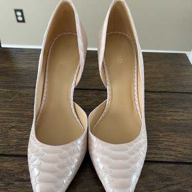 Micheal Kors pump