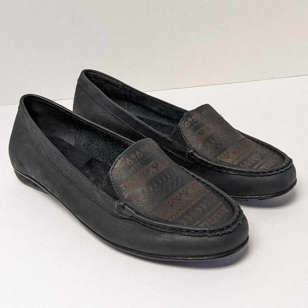 Walking Cradles Mick Loafers, Black Antique Leath… - image 1