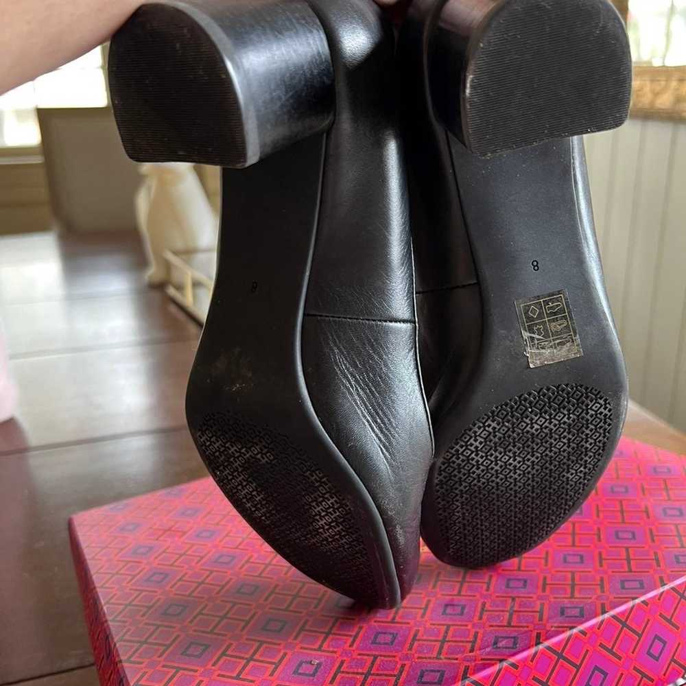 Tory Burch Logo heel black leather 8 - image 7