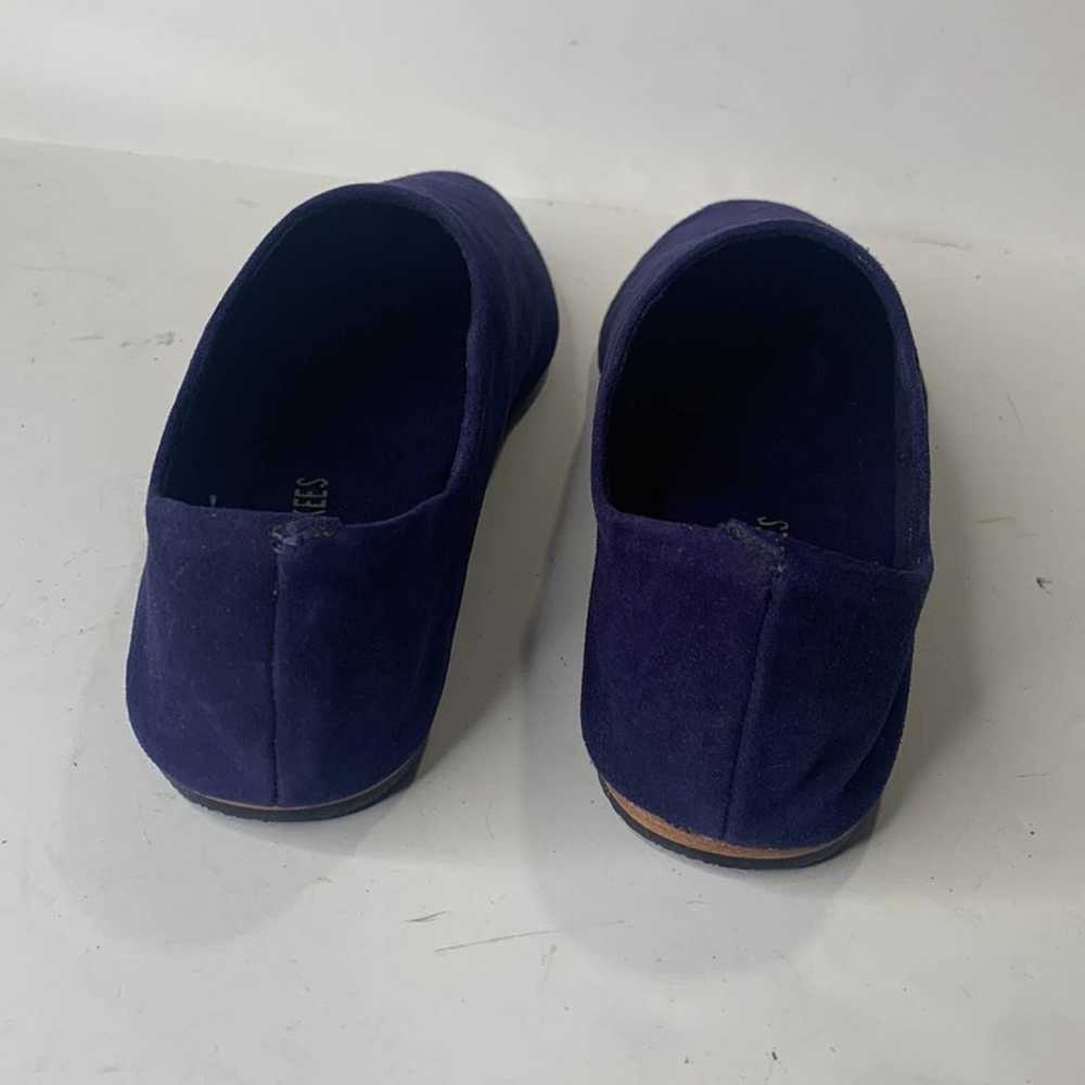 Tkees Kira violet suede slip-on flats NWOT - image 4