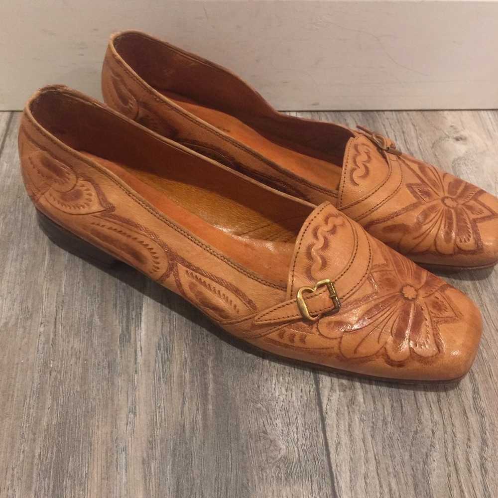 1950's Hand Made Hand Tooled Tan Leather - image 3