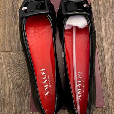 Amalfi by Rangoni Black patent leather flats - image 1