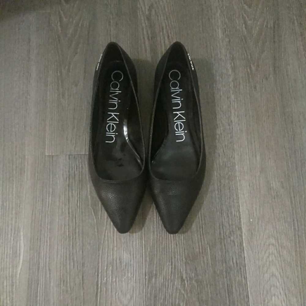 Calvin Klein Pointy Flats - Shoes - image 3