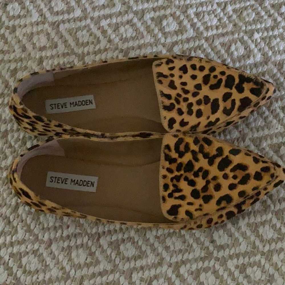 Steve Madden FEATHERL LEOPARD Flats - image 9