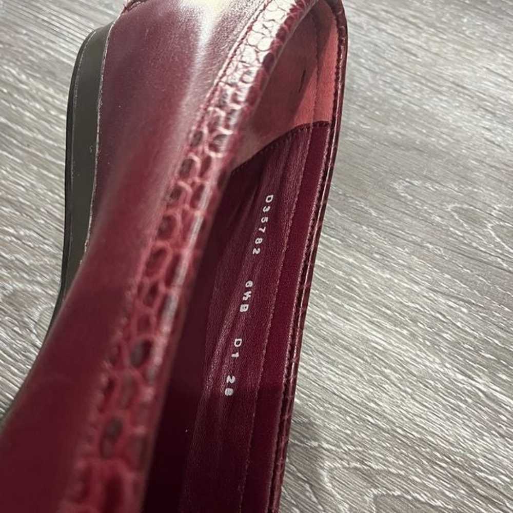 Cole Haan Womens Flats SZ 6.5 Red Wine Crocodile … - image 7