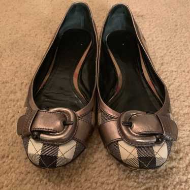 Authentic BURBERRY Flats