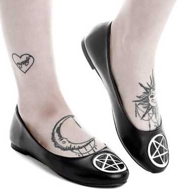 Killstar pentagram flats