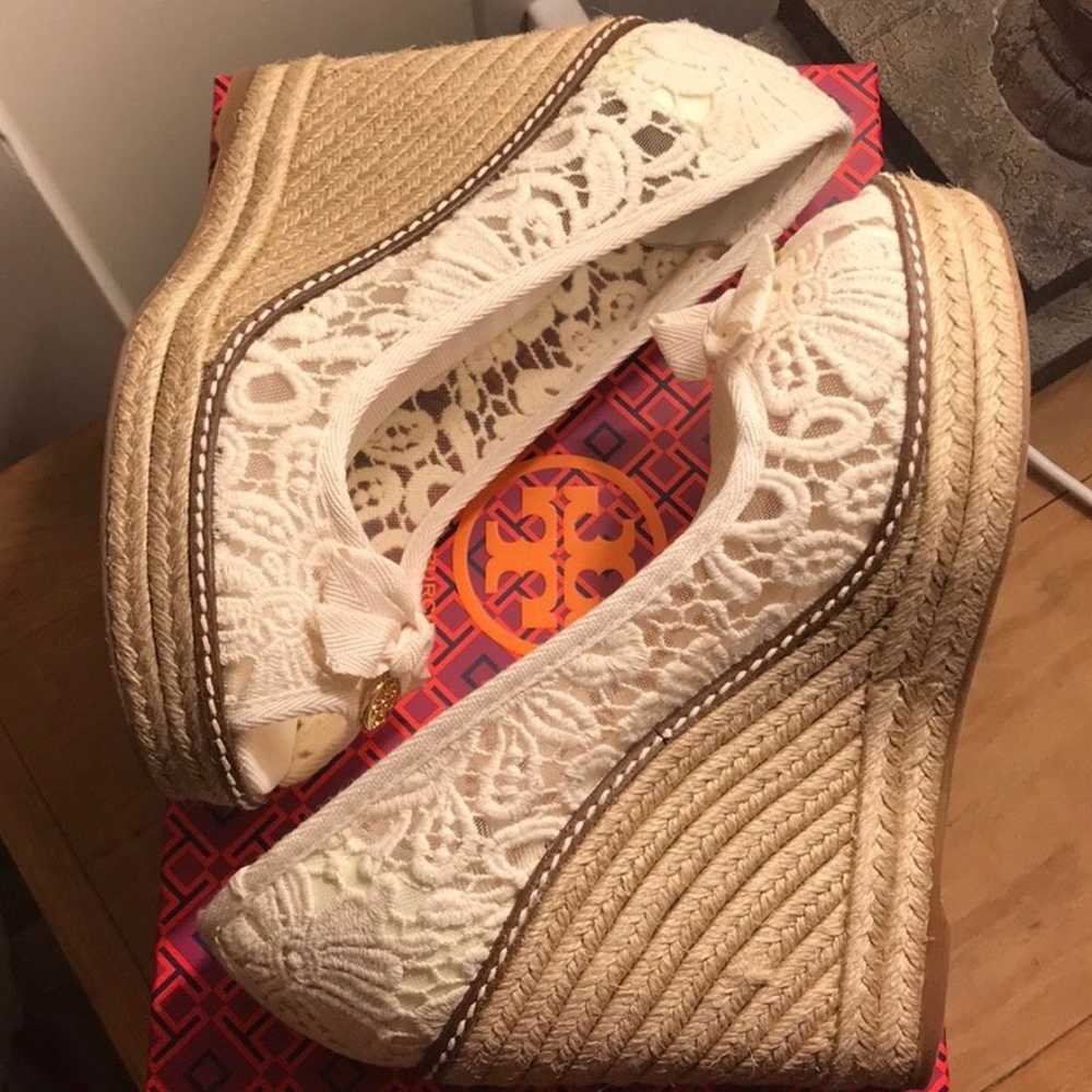 Tory Burch Jackie 110MM crochet wedge - image 2