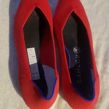 Red Rothy's flats