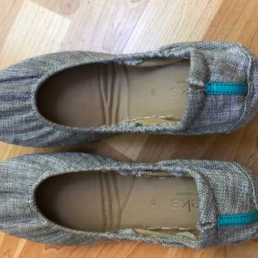 Tieks Size 8 Silver Lake