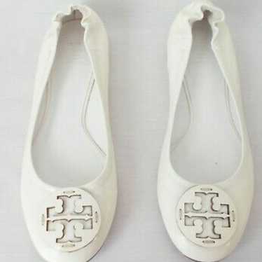 Tory Burch reva flats white