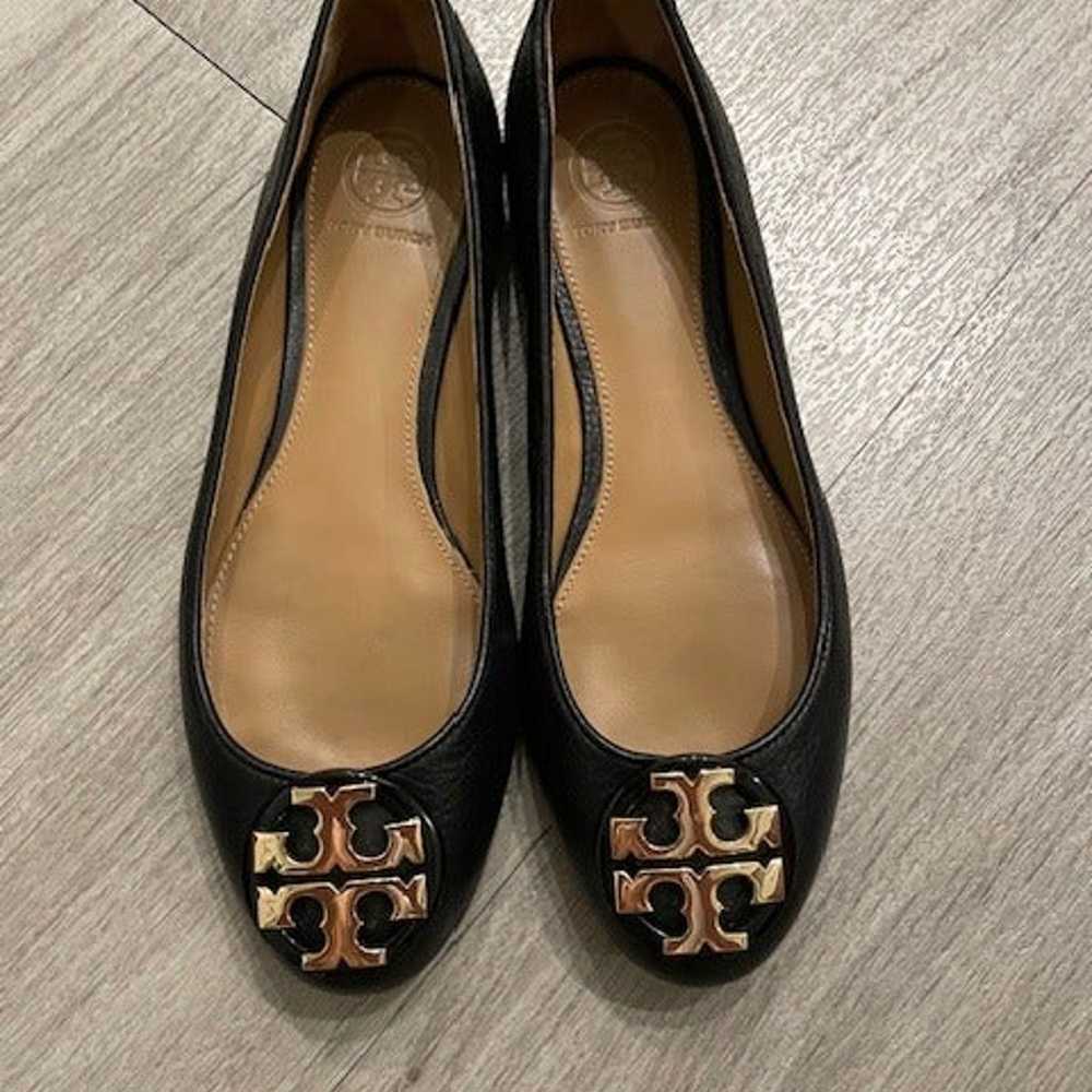 Tory Burch black ballet flats. Size 6. $139. - image 7