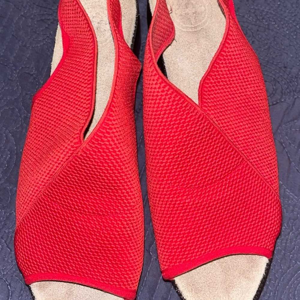 Charleston Shoe Company Red Canvas heeled sandals… - image 1