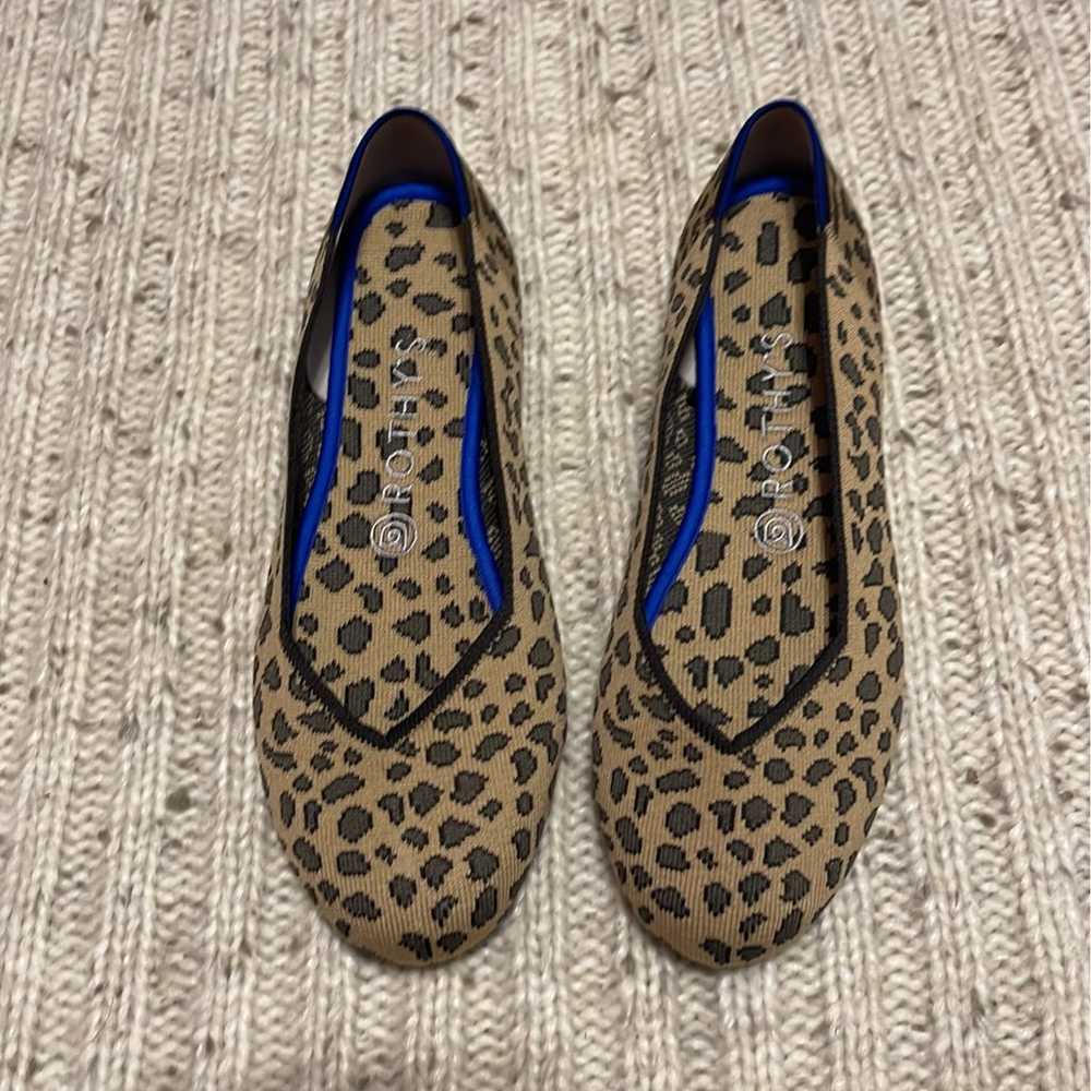 Rothys Spotted Leopard Blue Halo Red Heel Flats s… - image 1