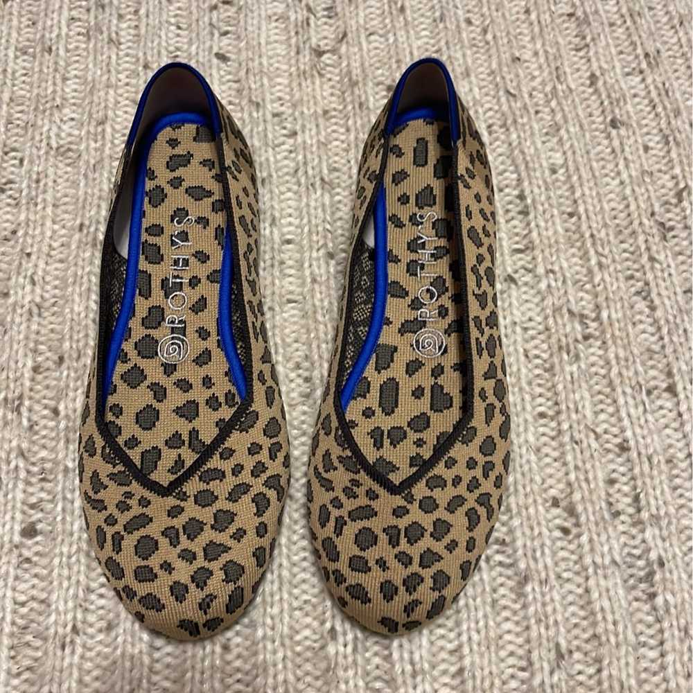 Rothys Spotted Leopard Blue Halo Red Heel Flats s… - image 2