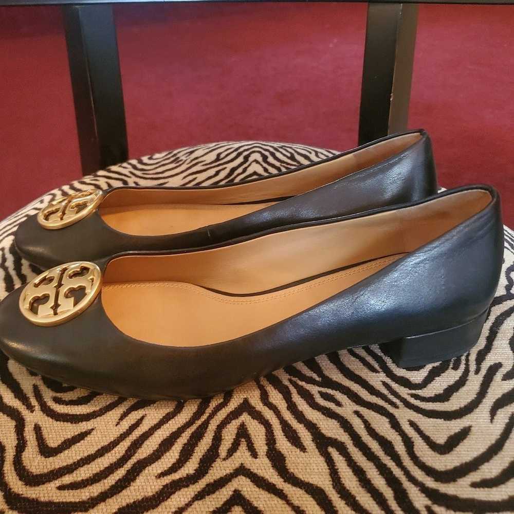 Tory Burch classic 1/2 inch pump 8 1/2 u.s size - image 5