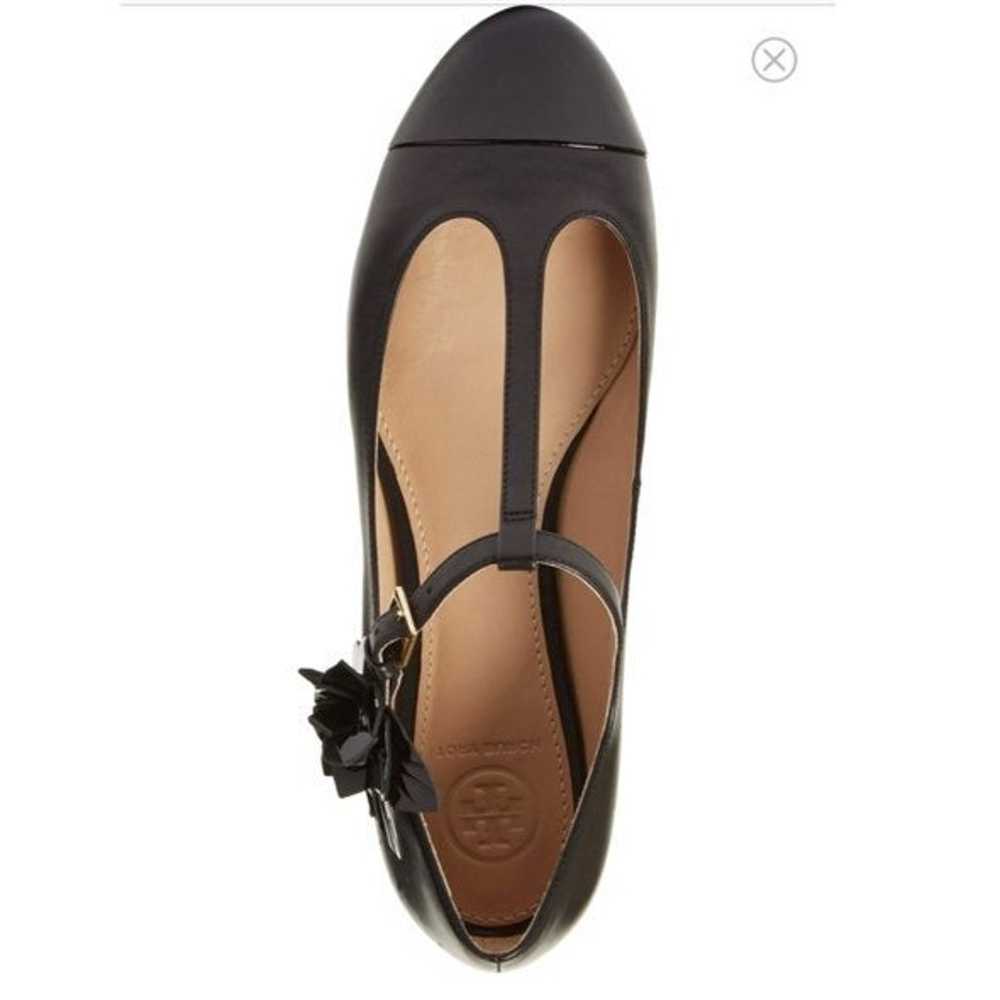 Tory Burch Blossom T-Strap leather flats - image 4