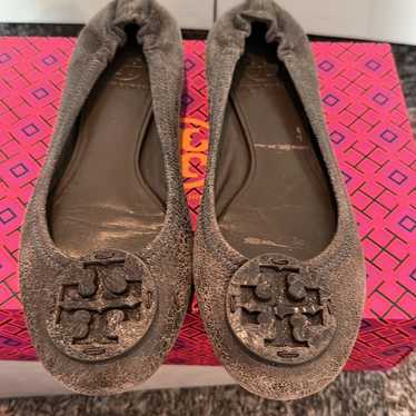 Tory Burch Classic Reva Brown Distressed Leather … - image 1