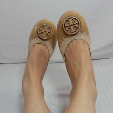 Tory Burch Caroline 7 M